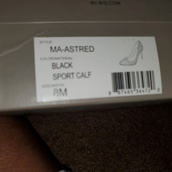 BCBG MA-ASTRED BLACK SPORT CALF HEELS - Picture 4 of 6